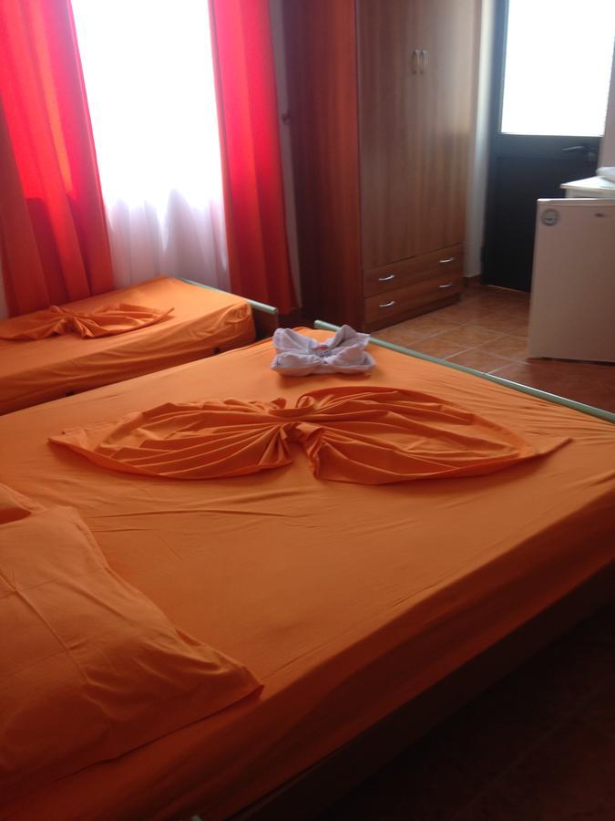 Hotel Bolonja Shëngjin 외부 사진